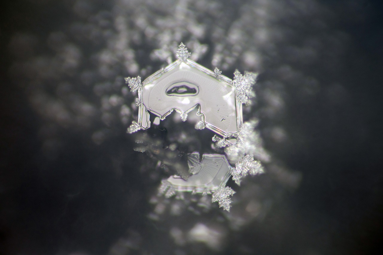 200 mW laser crystal photograph 12 of 30