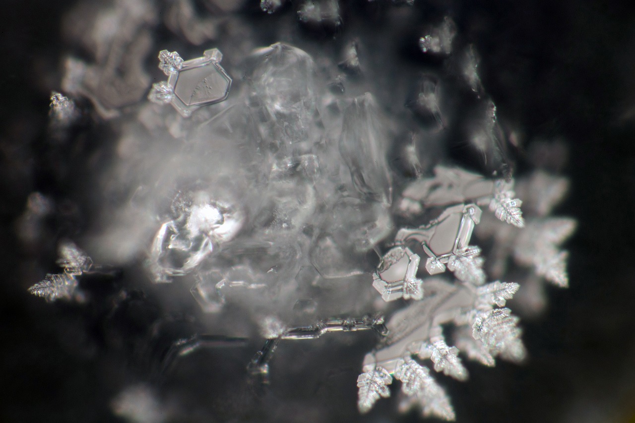200 mW laser crystal photograph 17 of 30