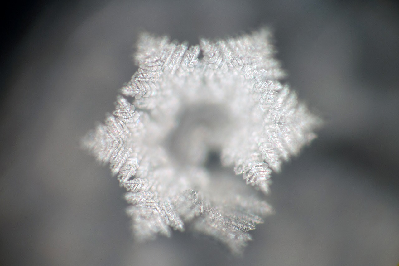 200 mW laser crystal photograph 27 of 30