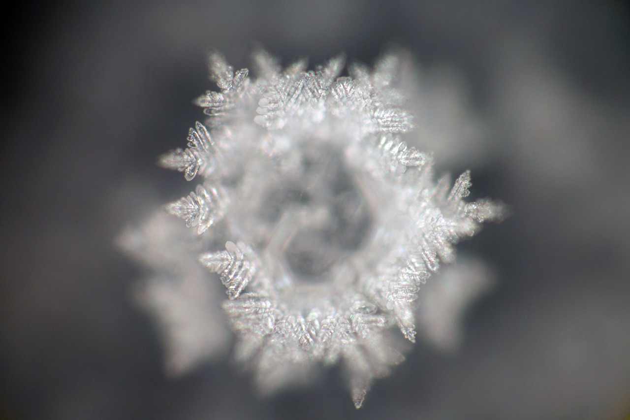 50 mW laser crystal photograph 27 of 29