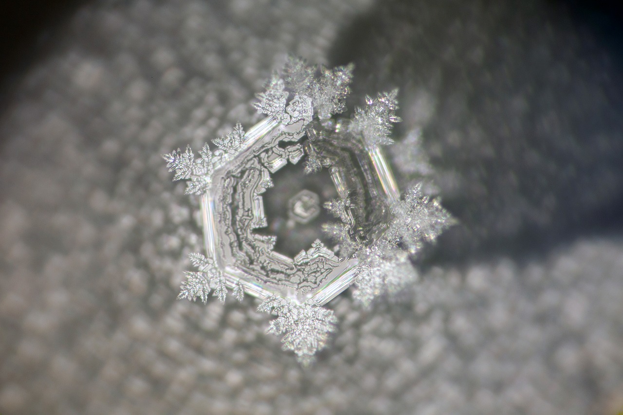 50 mW laser crystal photograph 29 of 29